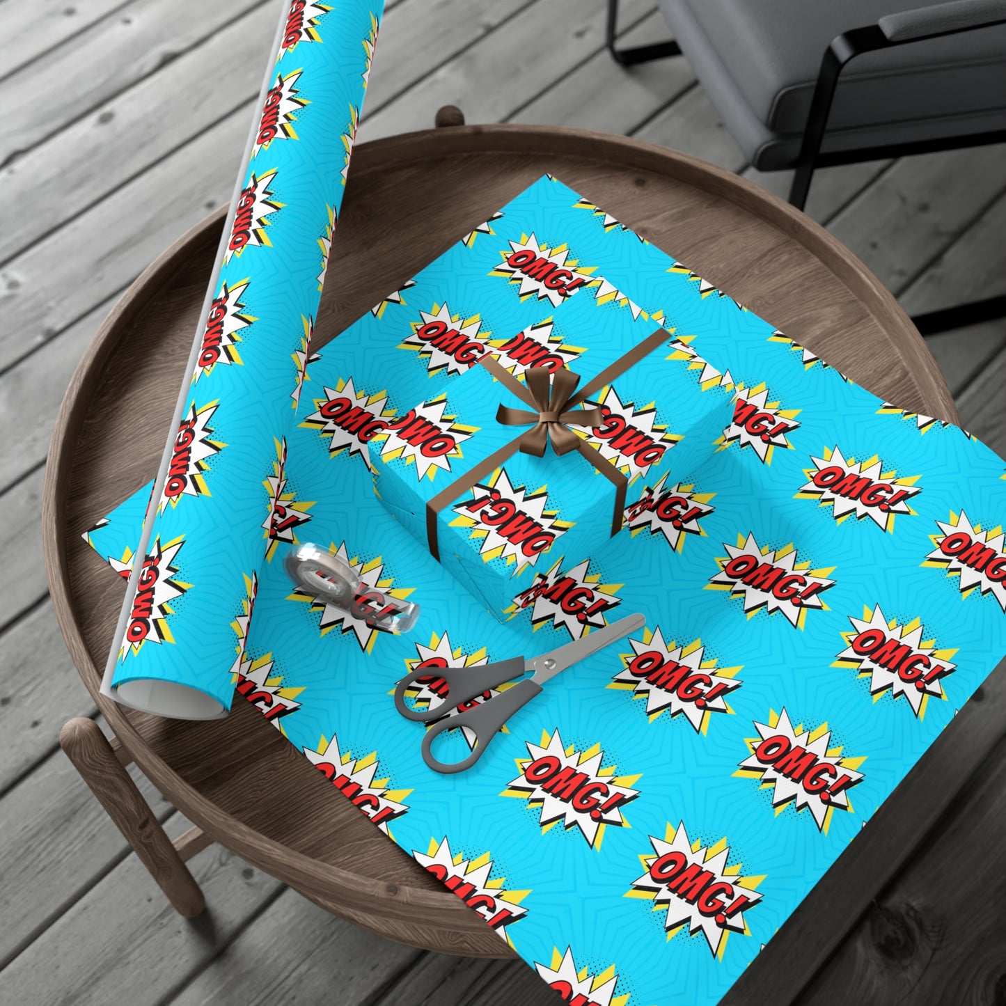 Retro Pop Art Wrapping Paper - OMG! Speech Bubble Design on Bright Blue - Unique Cartoon-Style Gift Wrap