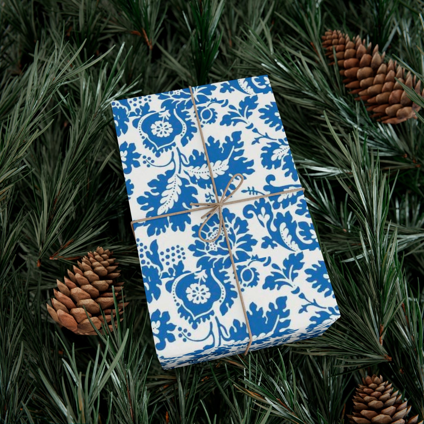 William Morris Venetian Gift Wrap - High-Quality Artistic Wrapping Paper - Perfect for All Occasions