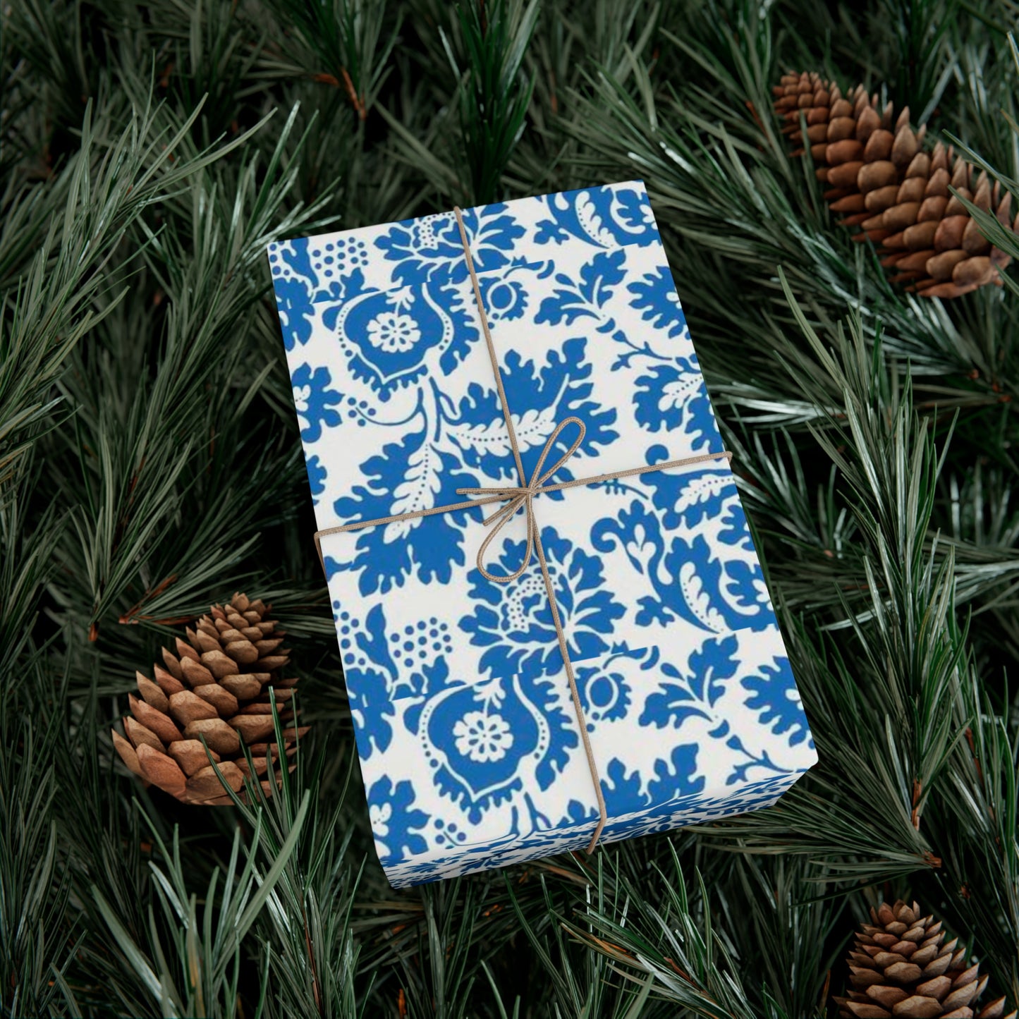 William Morris Venetian Gift Wrap - High-Quality Artistic Wrapping Paper - Perfect for All Occasions