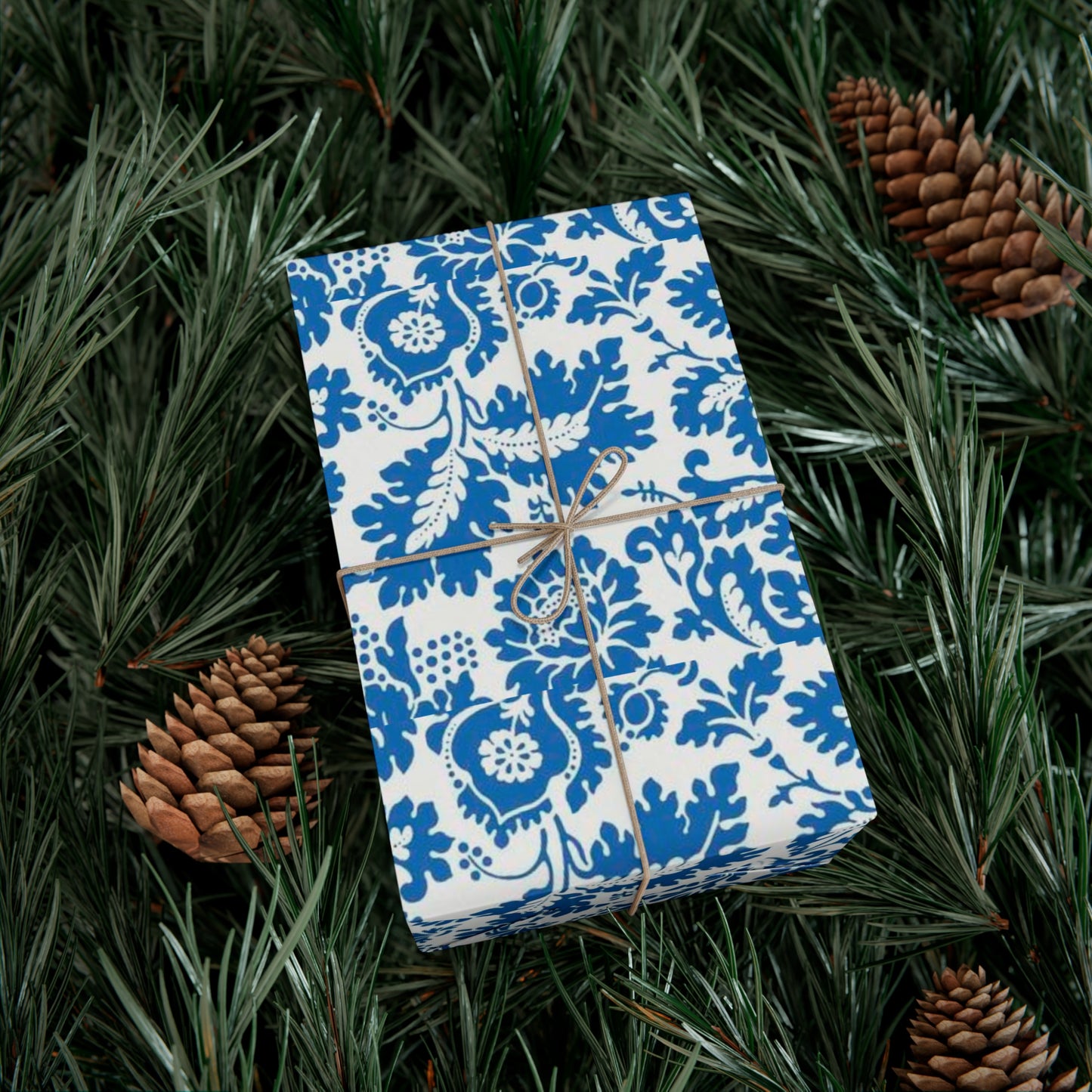William Morris Venetian Gift Wrap - High-Quality Artistic Wrapping Paper - Perfect for All Occasions